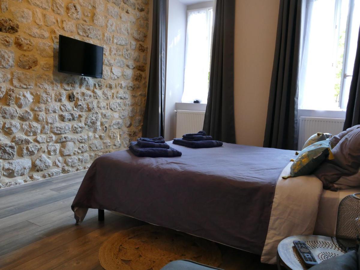 Chambres D'Hotes "Au Pied De La Bealiere" Montpezat-sous-Bauzon Buitenkant foto