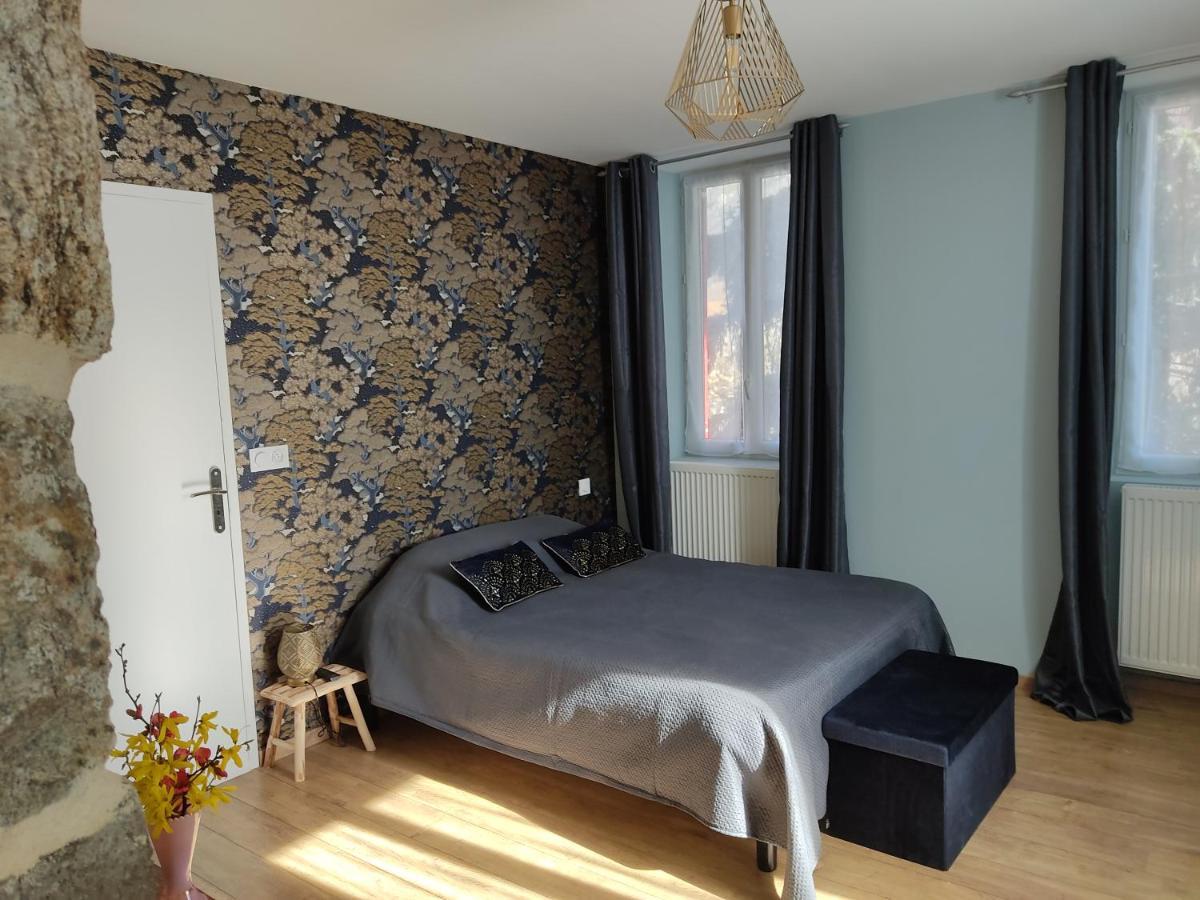 Chambres D'Hotes "Au Pied De La Bealiere" Montpezat-sous-Bauzon Buitenkant foto